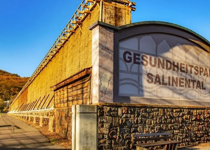 Haus Des Sports מלון דירות